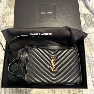 Beautiful Yves Saint Laurent Camera bag previously loved ♥️